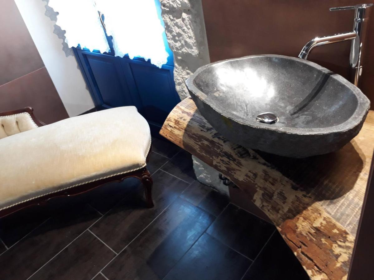 La Casa Dalle Finestre Blu Abbateggio Εξωτερικό φωτογραφία